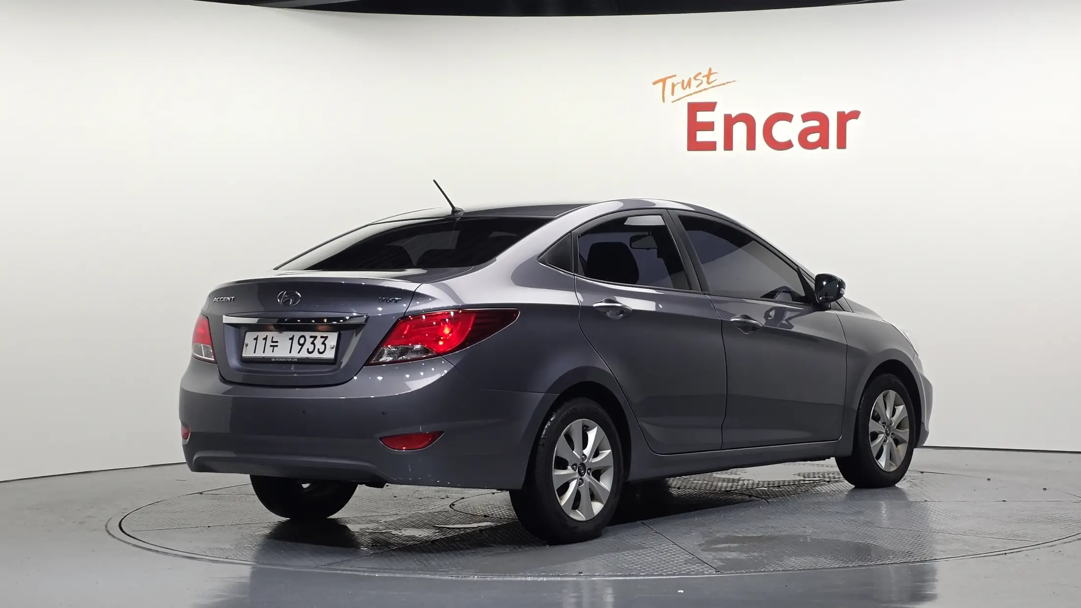 HYUNDAI ACCENT 2015 г.