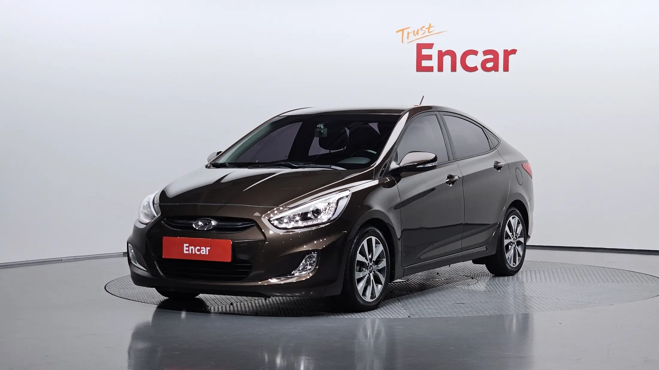 HYUNDAI ACCENT 2015 г.