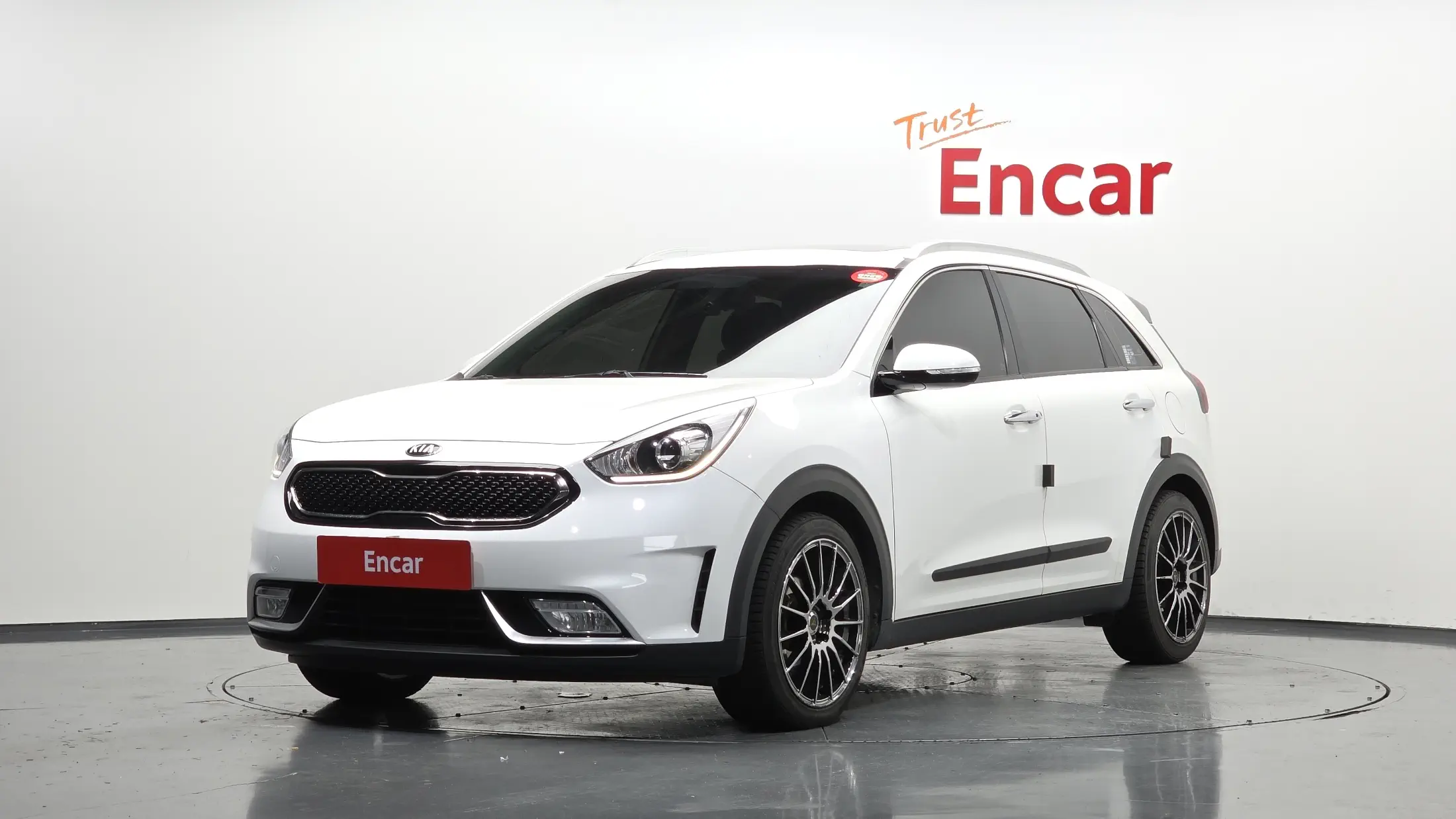 KIA NIRO 2017 г.