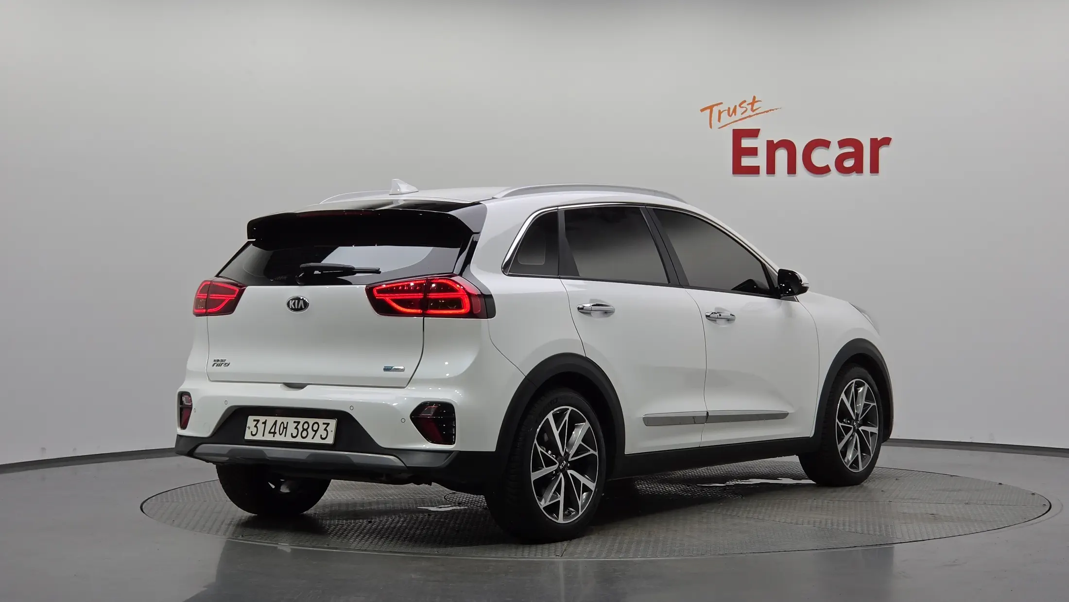 KIA NIRO 2020 г.