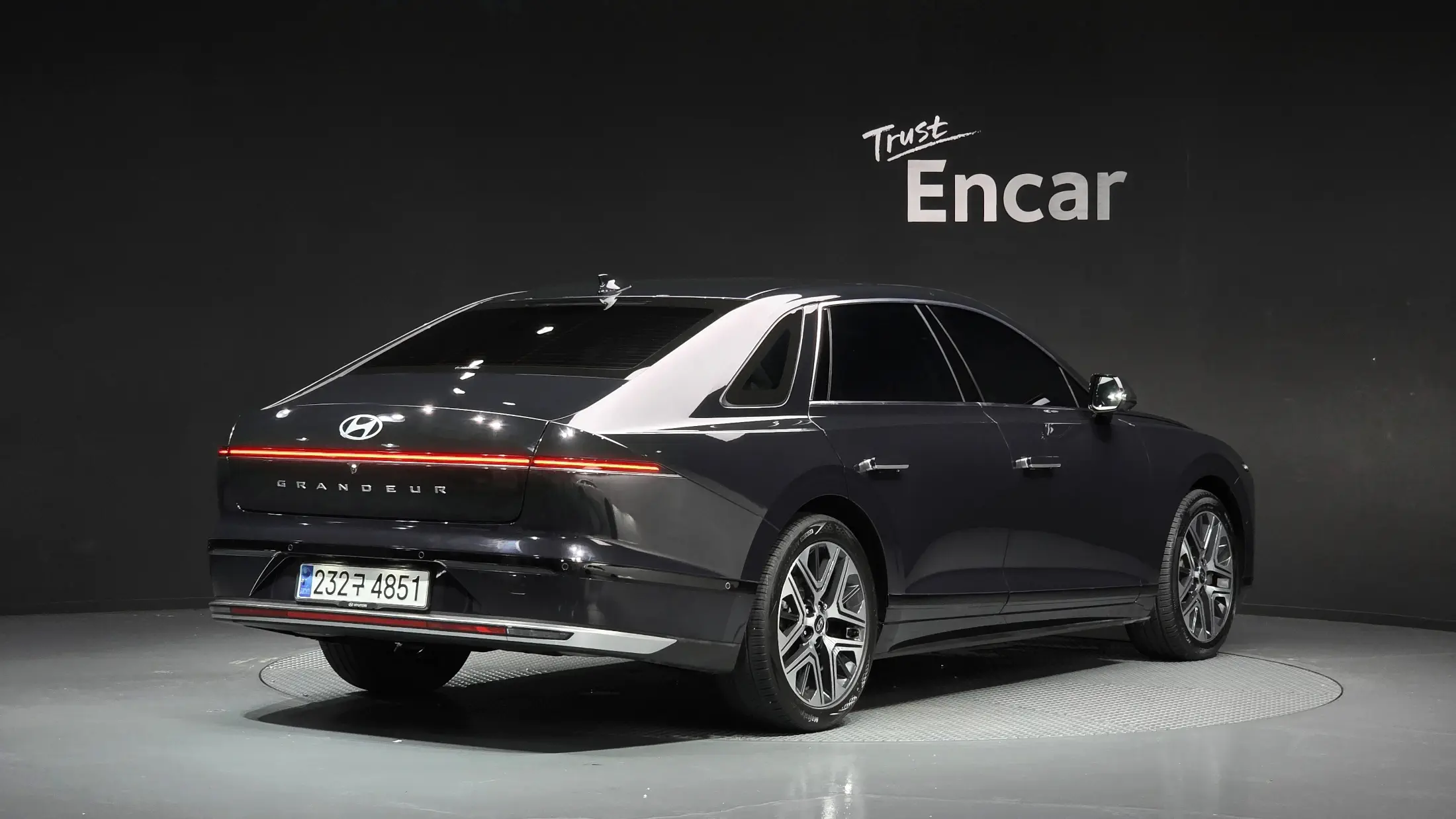 HYUNDAI GRANDEUR 2023 г.