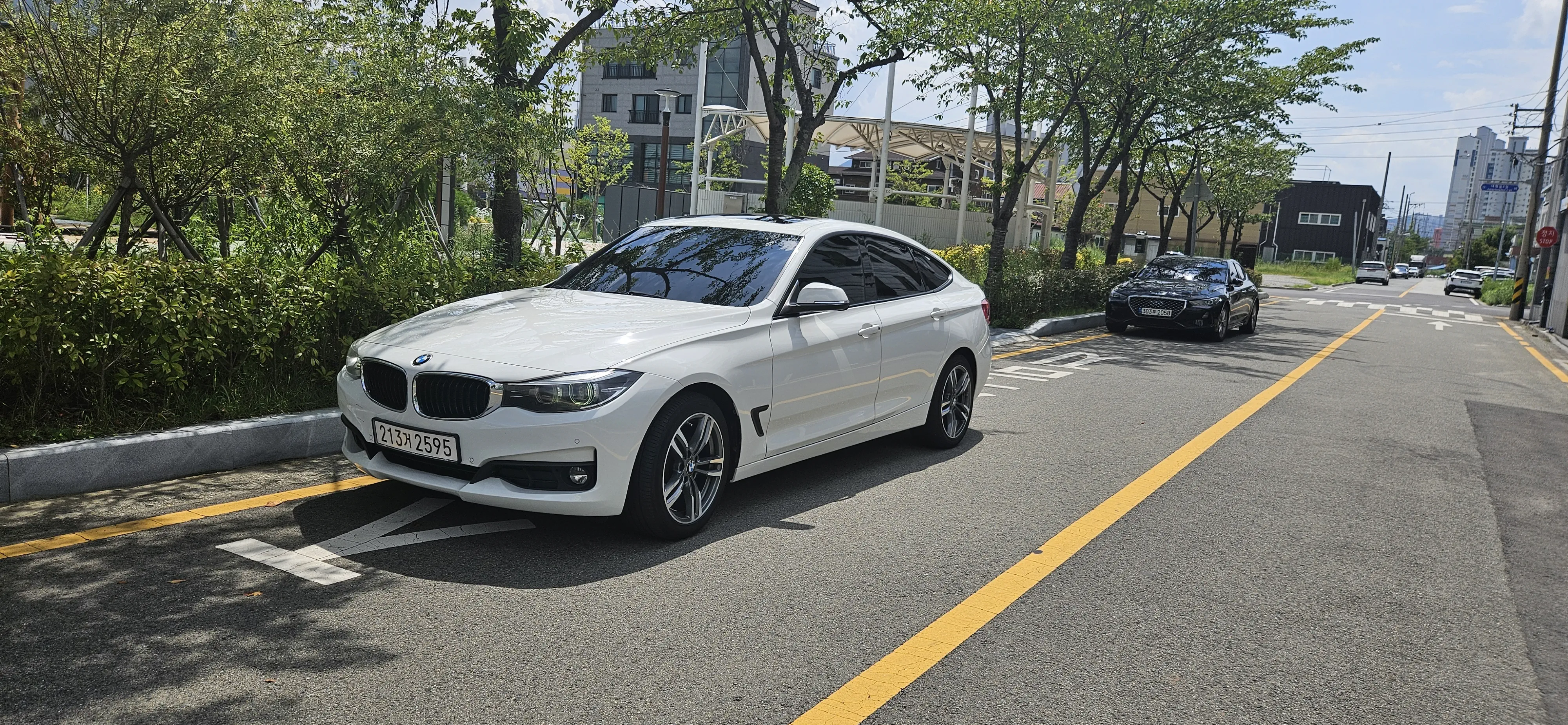 BMW 3-SERIES GRAN TURISMO 2017 г.