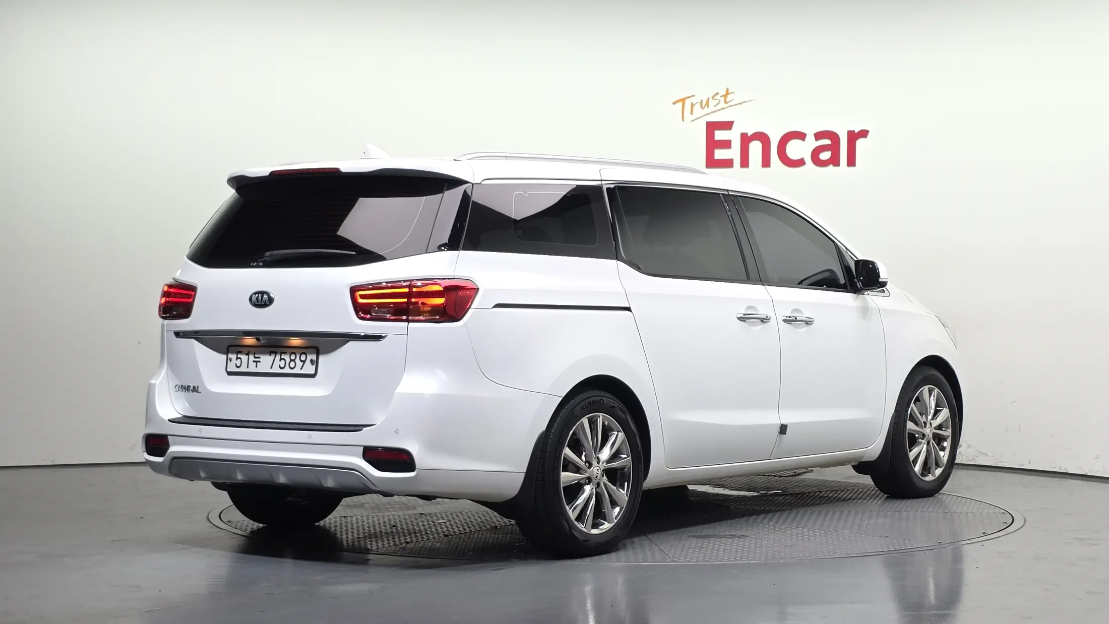 KIA CARNIVAL 2019 г.